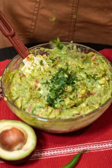 Mojo Picón de Salsa de Guacamole y Jalapeño